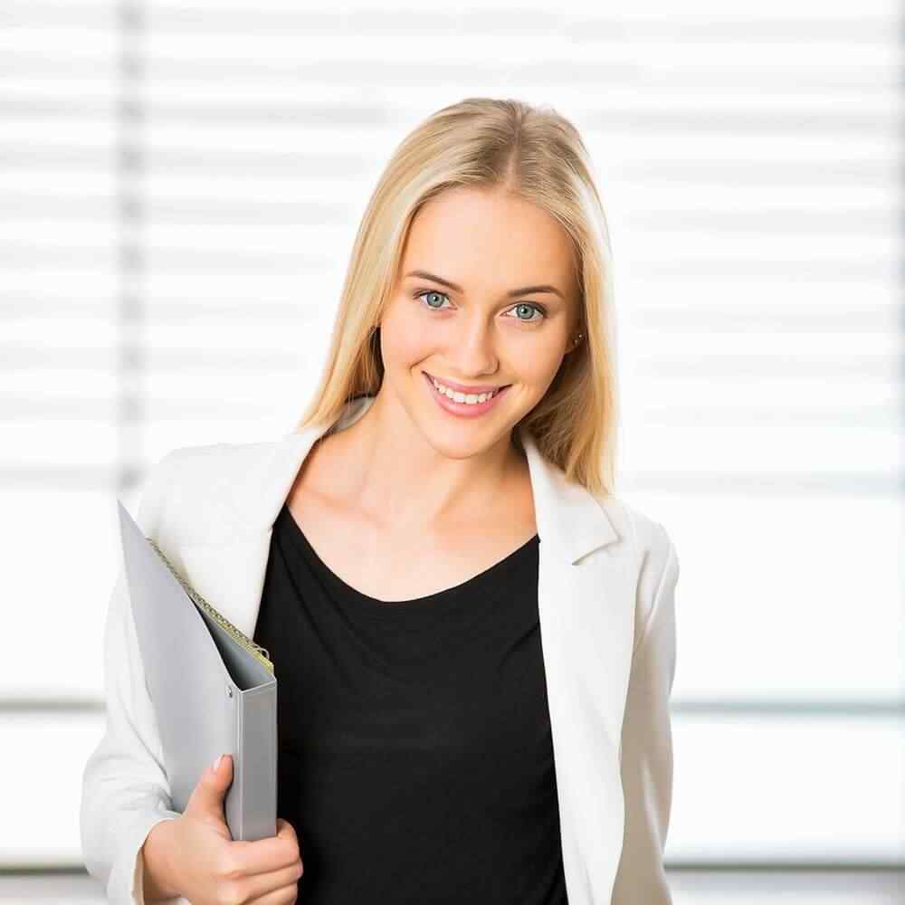 https://gga-corp.com/wp-content/uploads/2017/10/team_3_creative.jpg