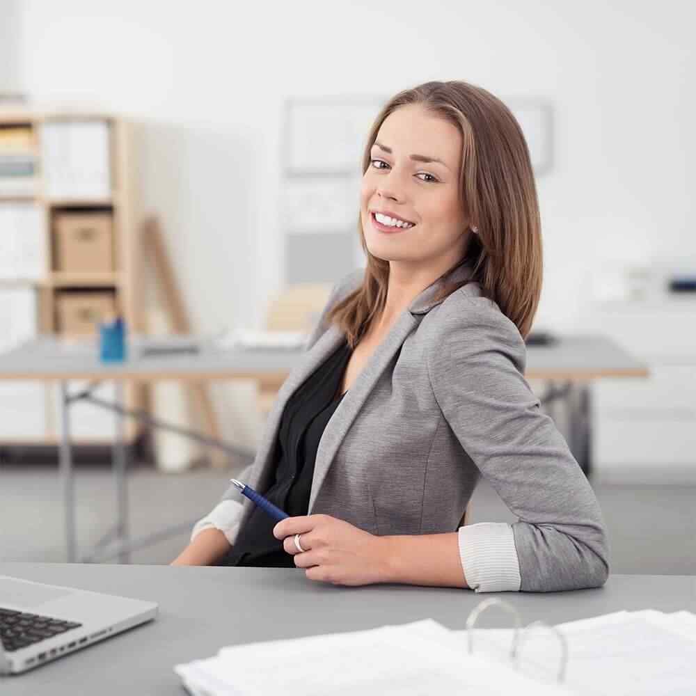https://gga-corp.com/wp-content/uploads/2017/10/team_creative.jpg